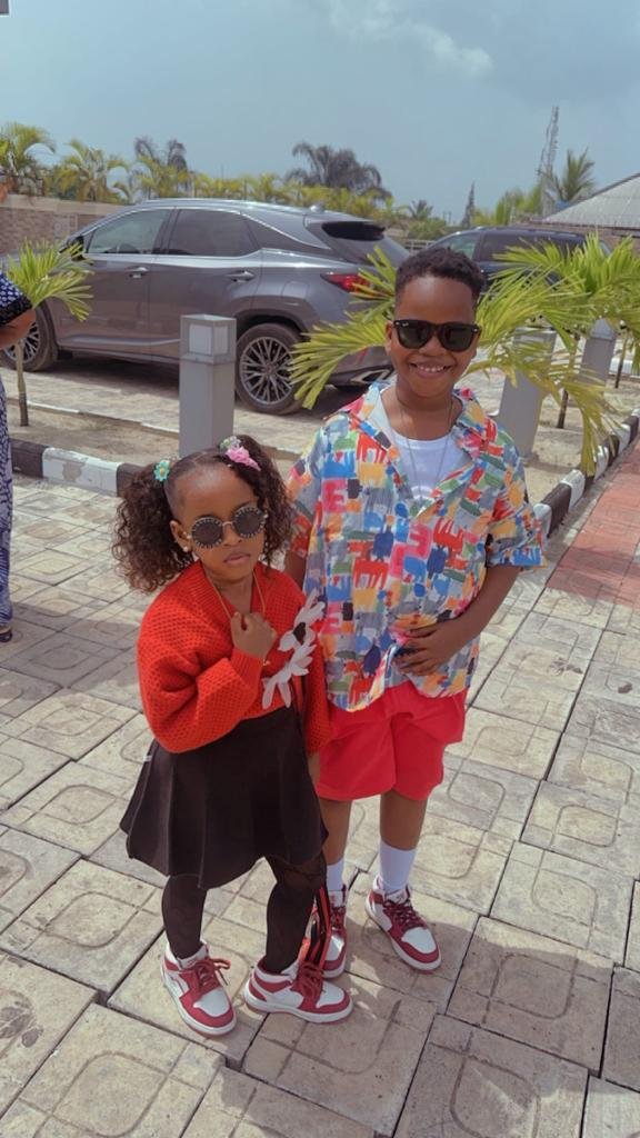 8e8064d1-3142-4f17-a149-877cc8c33278