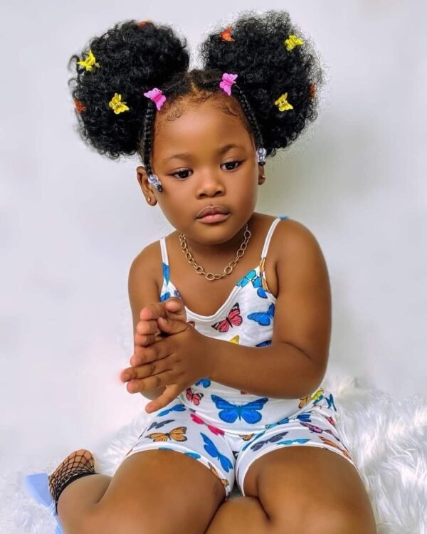 Baby Girl kinky Puff hair